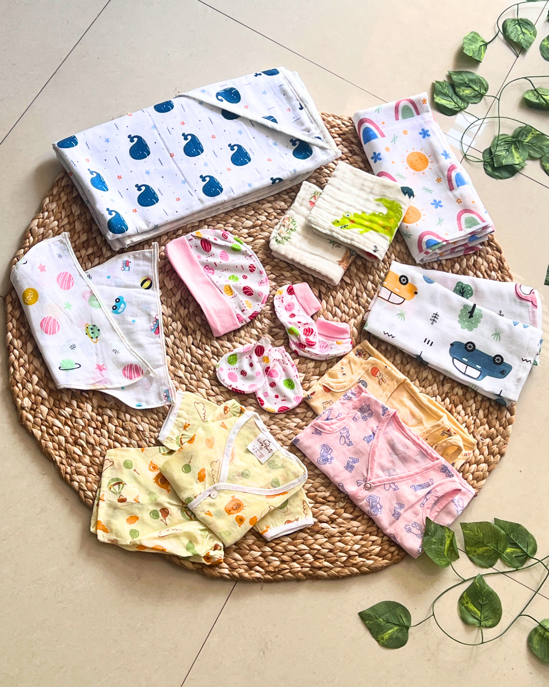 Baby Newborn Essentials Kit – 14 Organic Muslin Baby Products + free white sleep